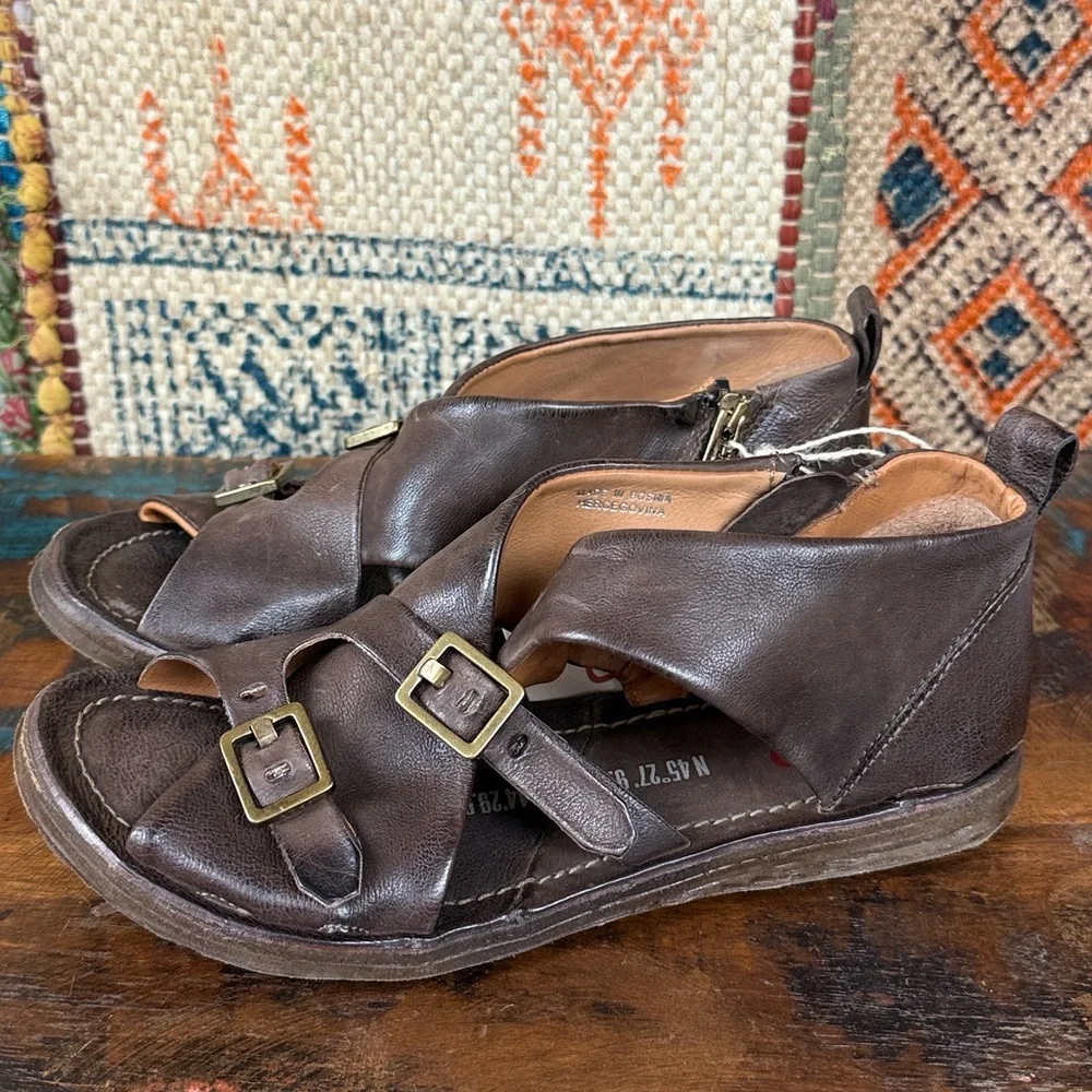 A.S.98 Reiley Buckle Sandals in chocolate leather. New with in box. - Picture 2 of 9